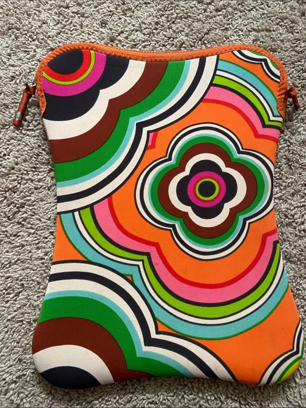 Colorful Retro Orange Floral Pattern Built Laptop Sleeve